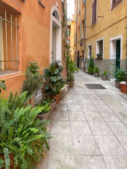 L5 2Mins Walk To The Beach Heart Of Old Town Ницца Экстерьер фото